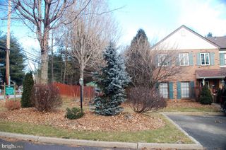 176 KENTON DR, Langhorne, PA 19047
