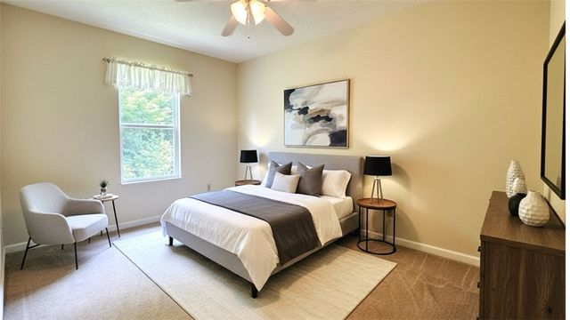 440 Chapeldale Dr, Upper Burrell, PA 15613