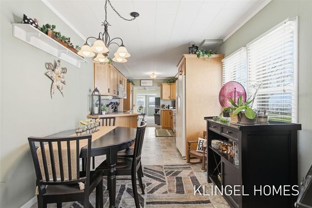 16527 Lakeview Street, Spring Lake, MI 49456