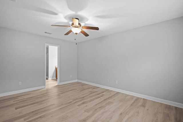 218 Guyett Avenue, Hinesville, GA 31313