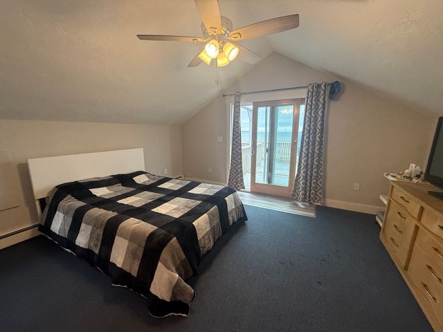 154 Broadsound Ave 2, Revere, MA 02151