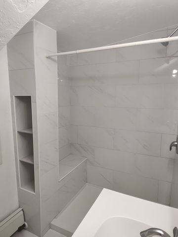 154 Broadsound Ave 2, Revere, MA 02151
