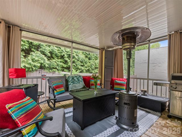 7 Bage Street, Waynesville, NC 28786