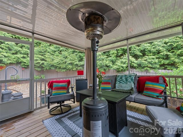 7 Bage Street, Waynesville, NC 28786