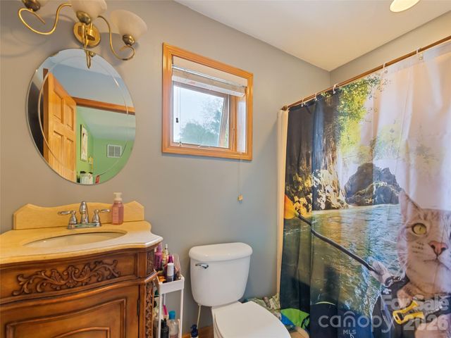 7 Bage Street, Waynesville, NC 28786