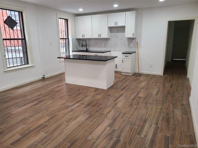 1309 Seneca Avenue, Bronx, NY 10474