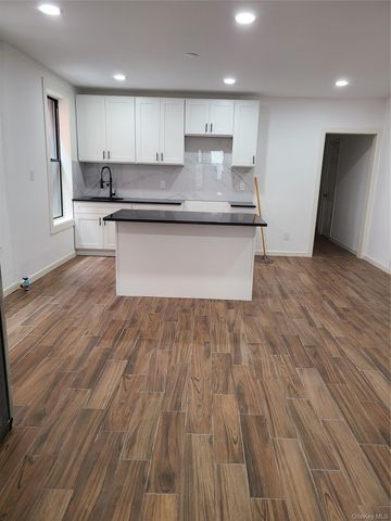1309 Seneca Avenue, Bronx, NY 10474