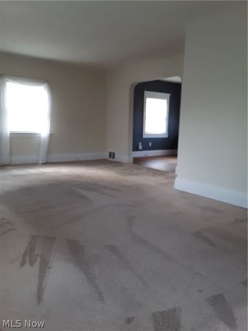 4313 Prasse Road, South Euclid, OH 44121