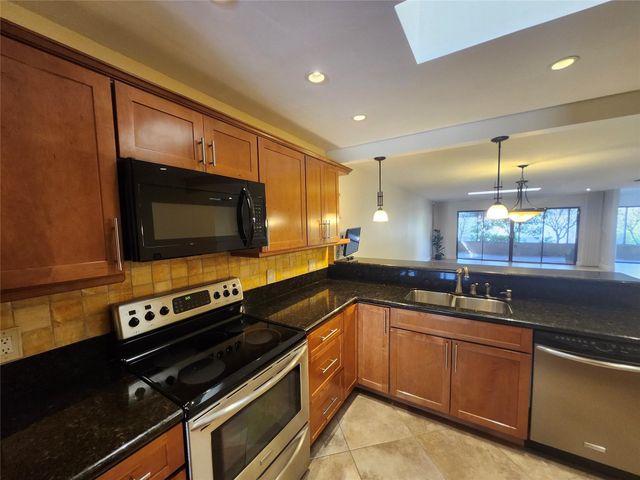 201 Dunwoody Lane 17-87, Hollywood, FL 33021