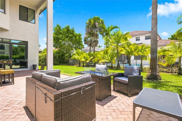 3061 SW 189th Ter, Miramar, FL 33029