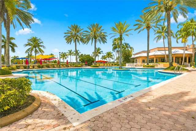 3061 SW 189th Ter, Miramar, FL 33029