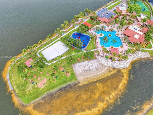 3061 SW 189th Ter, Miramar, FL 33029