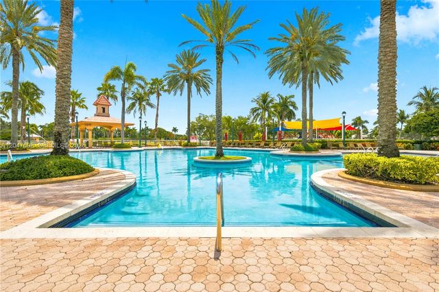 3061 SW 189th Ter, Miramar, FL 33029