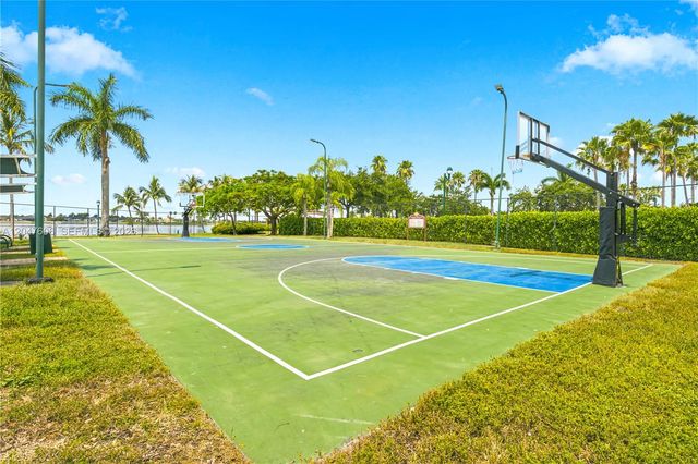 3061 SW 189th Ter, Miramar, FL 33029
