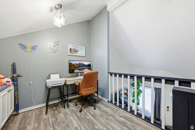 1406 W BEACON HILL DR, Taylorsville, UT 84123