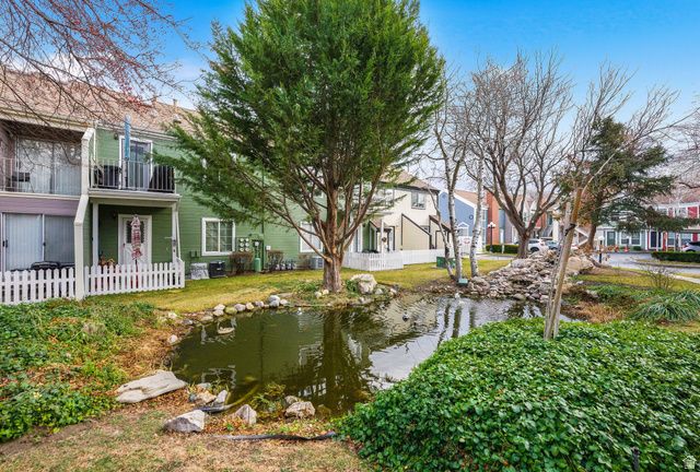 1406 W BEACON HILL DR, Taylorsville, UT 84123