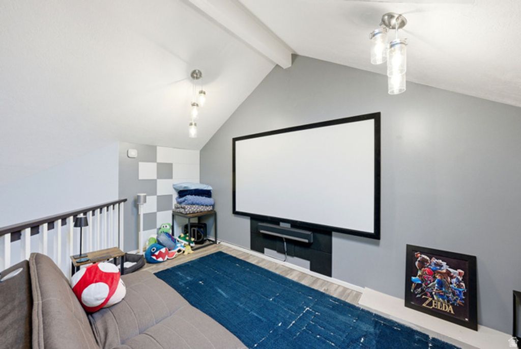 Image 18 of property listing at 1406 W BEACON HILL DR, Taylorsville, UT 84123