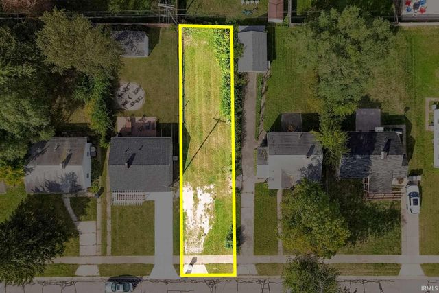 615 Napoleon Street, South Bend, IN 46617