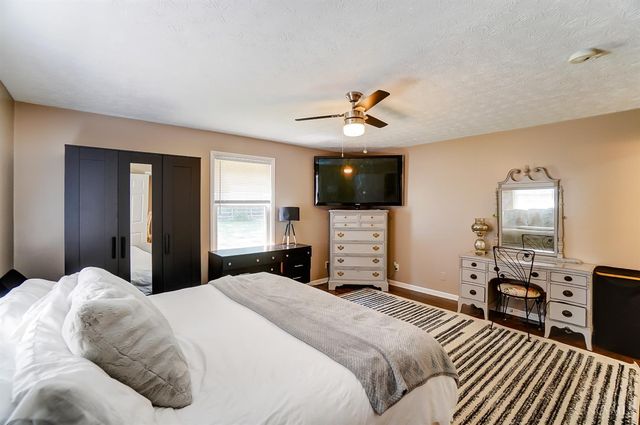 1351 Ridgecrest Drive, Miami Twp, OH 45150