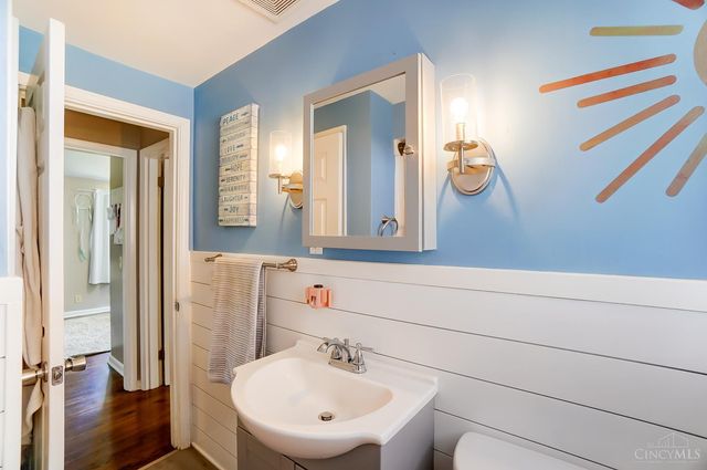 1351 Ridgecrest Drive, Miami Twp, OH 45150