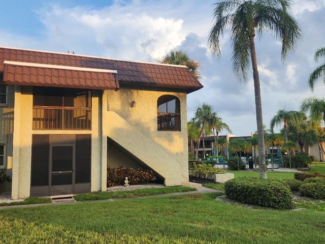 1003 S BAYSHORE BOULEVARD 202, Safety Harbor, FL 34695