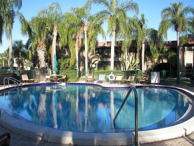 1003 S BAYSHORE BOULEVARD 202, Safety Harbor, FL 34695