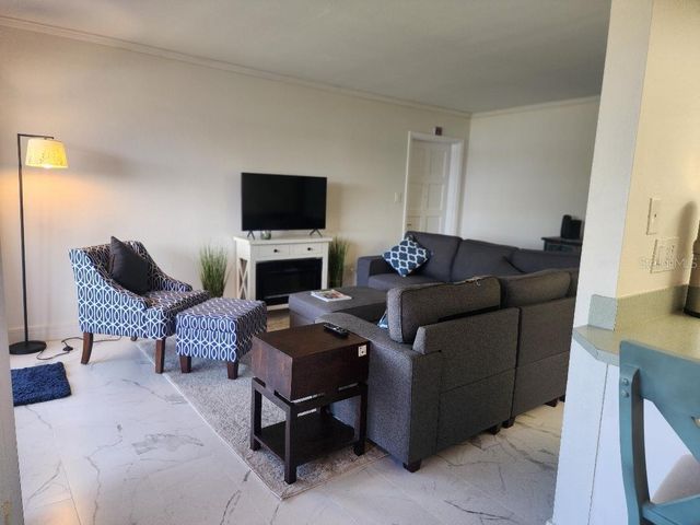 1003 S BAYSHORE BOULEVARD 202, Safety Harbor, FL 34695