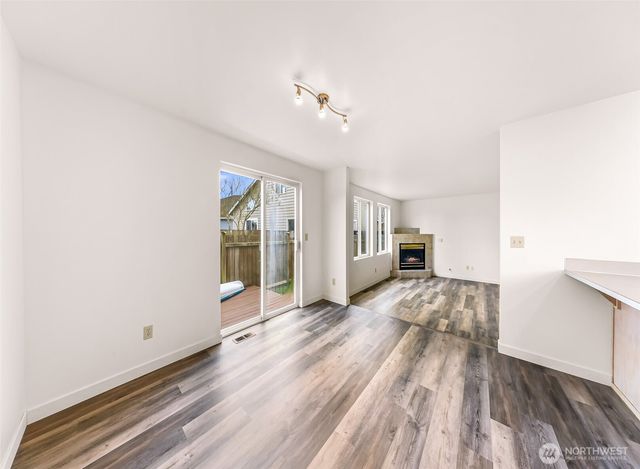 17833 27th Avenue NE, Marysville, WA 98271