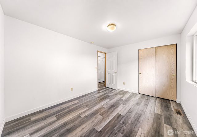 17833 27th Avenue NE, Marysville, WA 98271