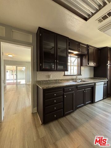 417 N Citrus Street, Orange, CA 92868