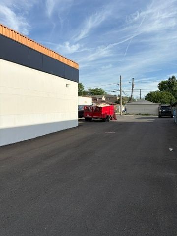 9514 W GRAND Avenue, Franklin Park, IL 60131