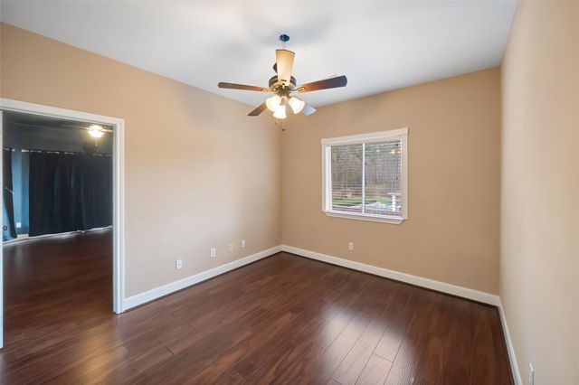 2438 Ripplewood Drive, Conroe, TX 77384