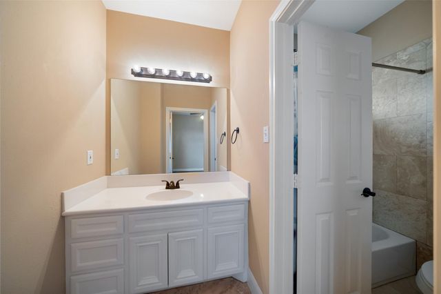 2438 Ripplewood Drive, Conroe, TX 77384