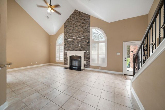 2438 Ripplewood Drive, Conroe, TX 77384