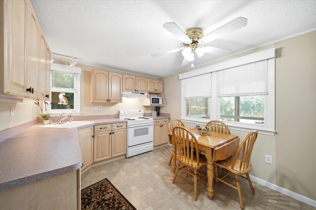 54 Emerald Drive, Hillsborough, NH 03244