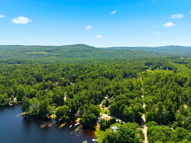 54 Emerald Drive, Hillsborough, NH 03244
