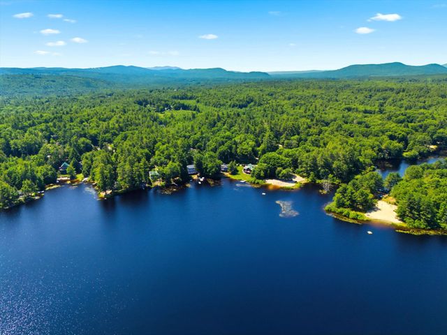 54 Emerald Drive, Hillsborough, NH 03244