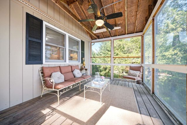 54 Emerald Drive, Hillsborough, NH 03244