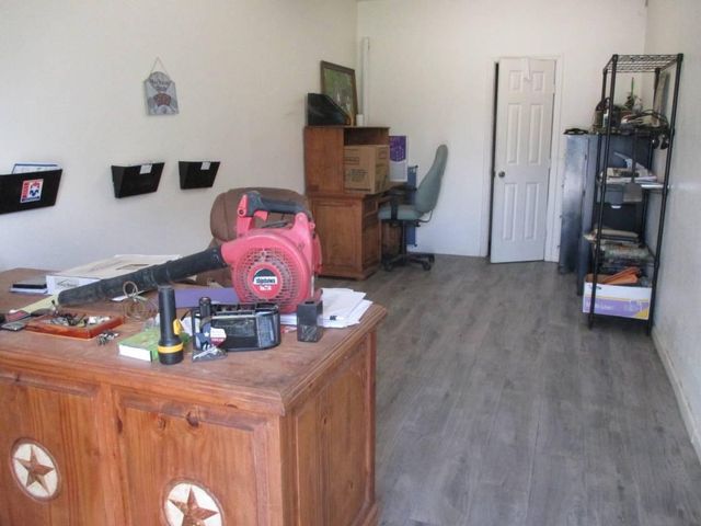 6817 Fm 1952 Road, Wallis, TX 77485