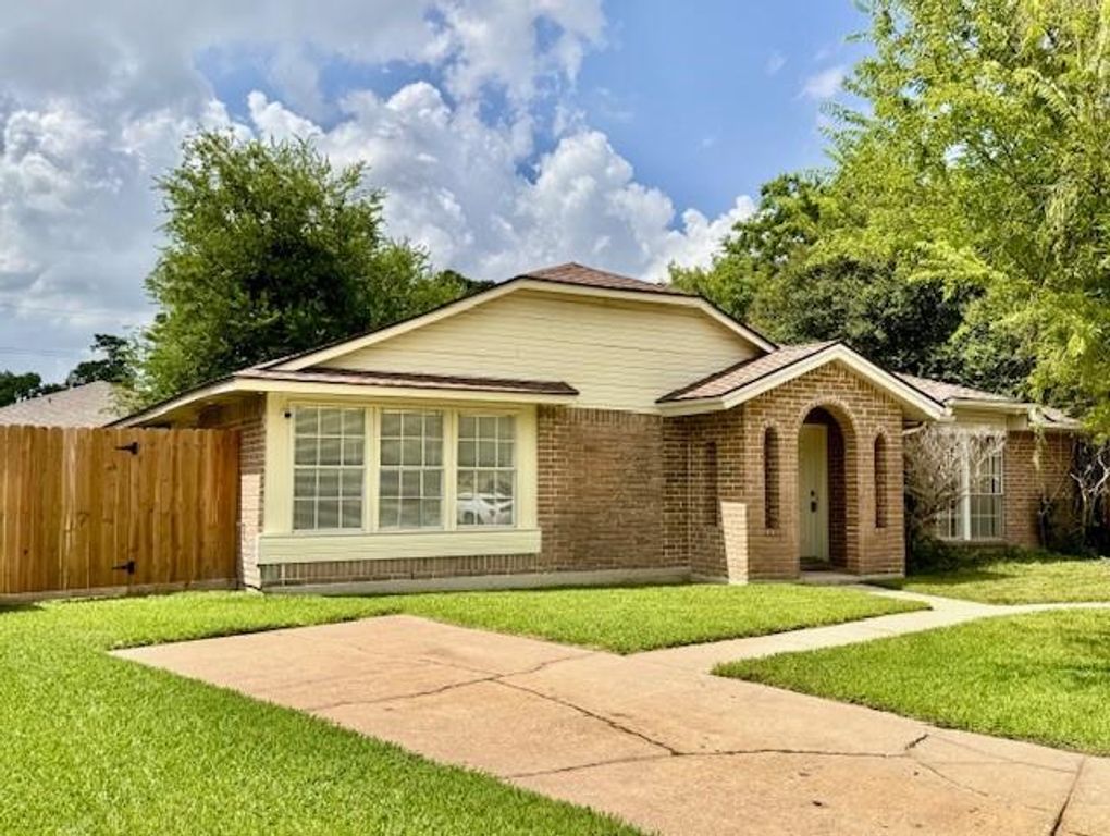 3115 Trembling Creek Circle, Spring, TX 77373