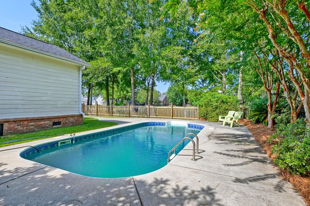 1211 Eagle Landing Boulevard, Hanahan, SC 29410