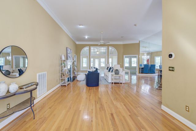 1211 Eagle Landing Boulevard, Hanahan, SC 29410