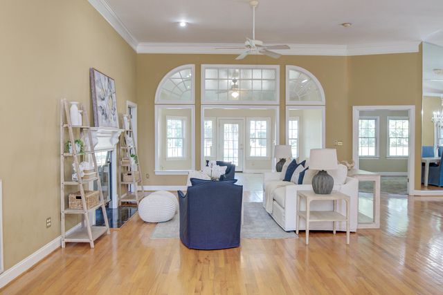 1211 Eagle Landing Boulevard, Hanahan, SC 29410