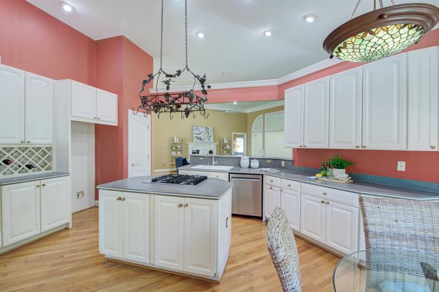 1211 Eagle Landing Boulevard, Hanahan, SC 29410