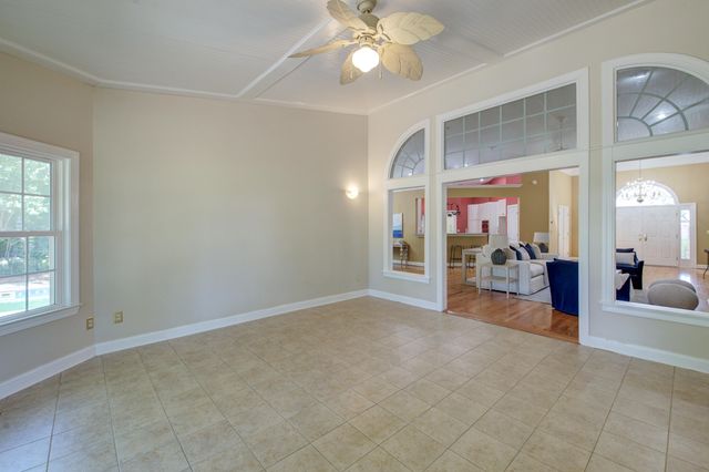 1211 Eagle Landing Boulevard, Hanahan, SC 29410