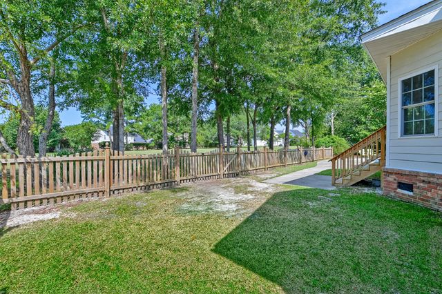 1211 Eagle Landing Boulevard, Hanahan, SC 29410
