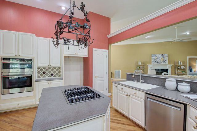 1211 Eagle Landing Boulevard, Hanahan, SC 29410