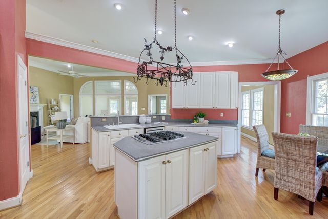 1211 Eagle Landing Boulevard, Hanahan, SC 29410