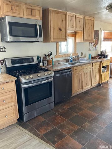 7815 Iroquois Trail, Stagecoach, NV 89429