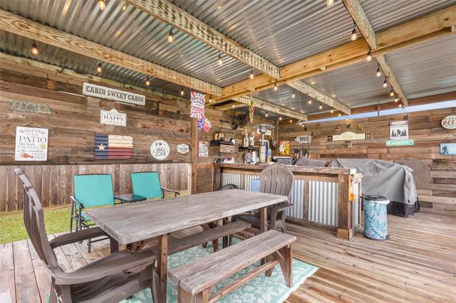 509 Ripkowski Drive, Dayton, TX 77535